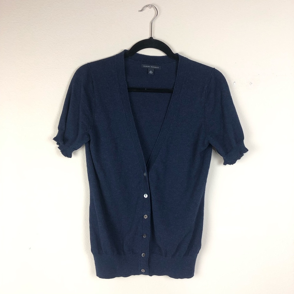 BANANA REPUBLIC NAVY BLUE BUTTON UP CARDIGAN IN MM